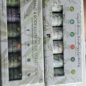 (SOLD)Essential oil collection 2 different brands